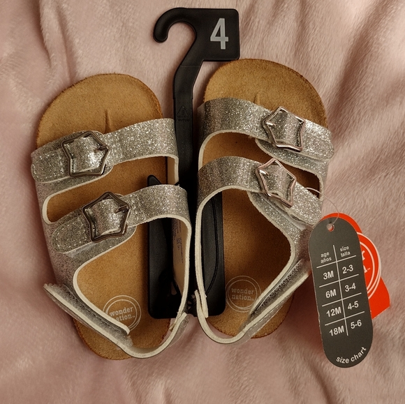 Wonder Nation infant sandals, size 4 (6-12MO) - Picture 6 of 6